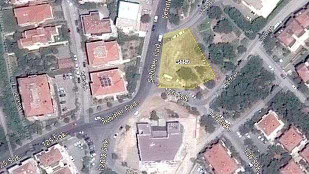 Izmir Bornova Da Satilik 4 Arsa Ht Emlak